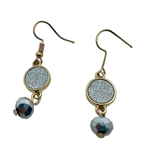 🍭6/$30 Silver glitter and gold tone disc dangle earrings